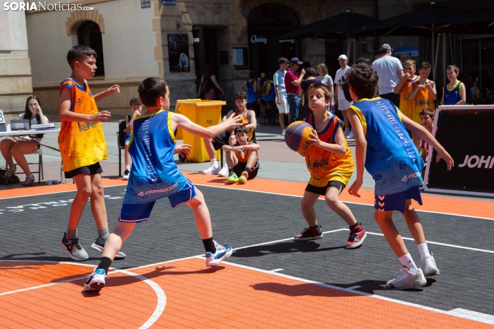 3X3 Basket Tour
