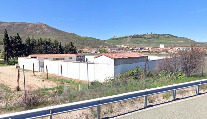 La Guardia Civil investiga a dos vecinos de Tarazona por robar, en al menos, un cementerio de la provincia