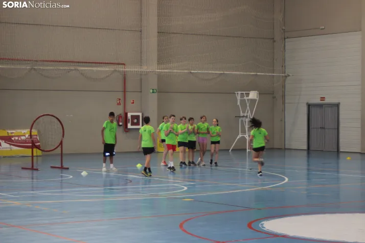 En im&aacute;genes: M&aacute;s de 300 escolares juegan a la pelota numantina, un innovador deporte creado en S