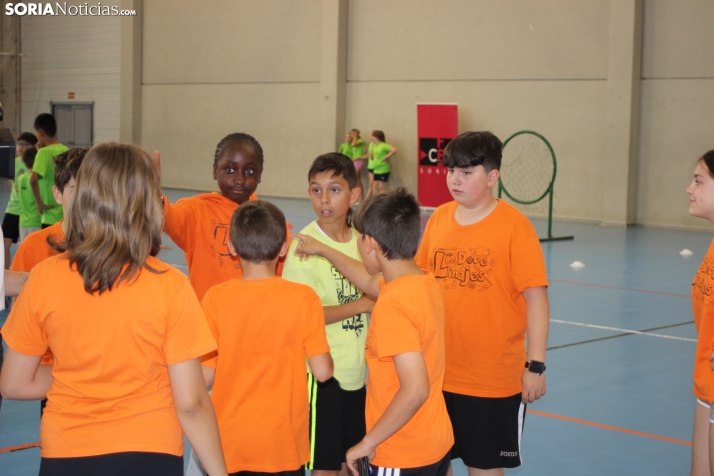 En im&aacute;genes: M&aacute;s de 300 escolares juegan a la pelota numantina, un innovador deporte creado en S