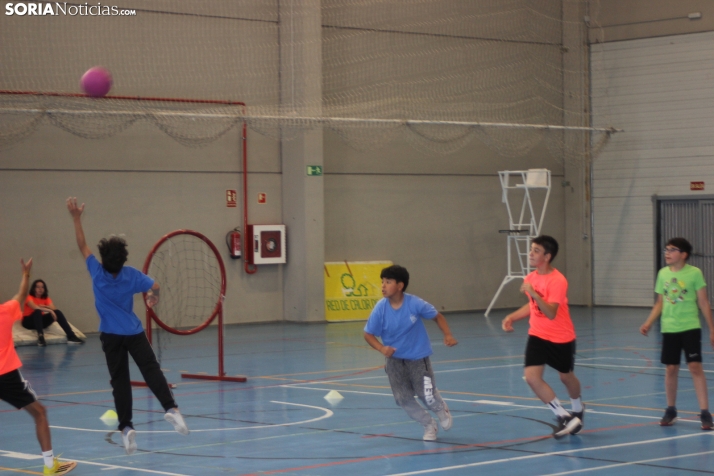 En im&aacute;genes: M&aacute;s de 300 escolares juegan a la pelota numantina, un innovador deporte creado en S