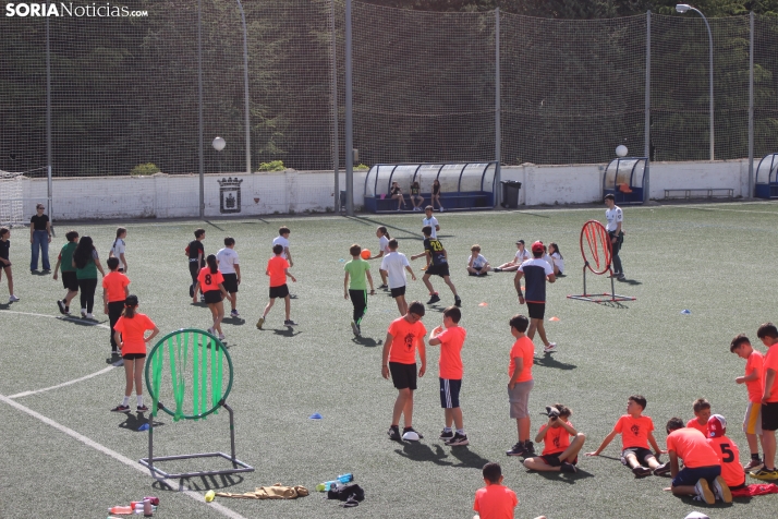 En im&aacute;genes: M&aacute;s de 300 escolares juegan a la pelota numantina, un innovador deporte creado en S