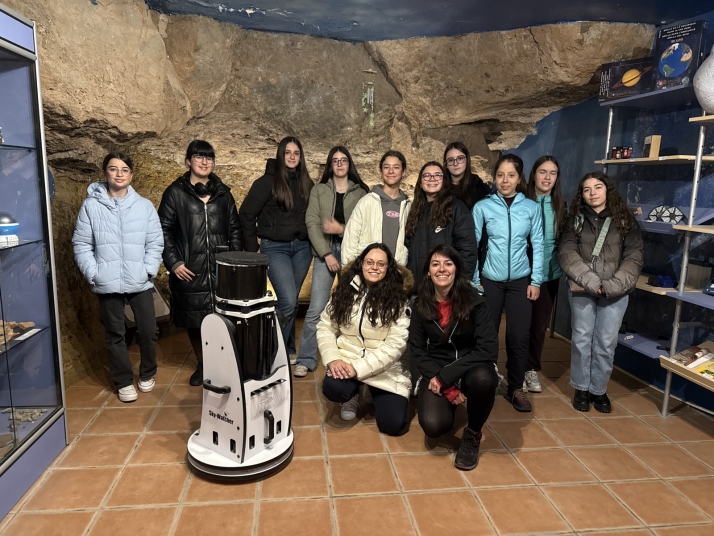 Las alumnas de STEM Talent Girl se sumergen en la historia de la astronomía en Borobia