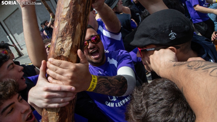 Pingada de Mayo en San Leonardo