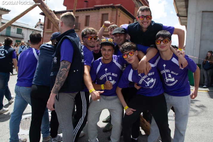 Pingada de Mayo en San Leonardo