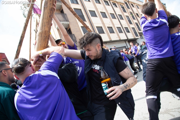 Pingada de Mayo en San Leonardo