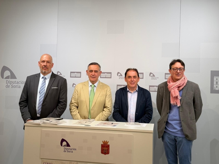 Los Cursos Universitarios Santa Catalina llenan de cultura e historia El Burgo un año más
