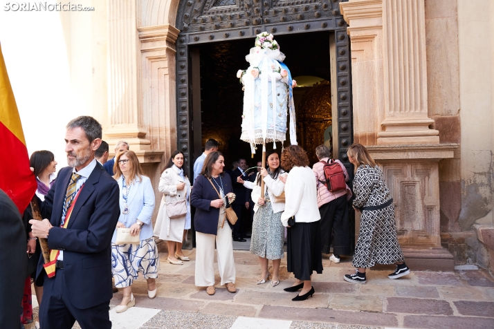 En im&aacute;genes: &Oacute;lvega cumple con la tradici&oacute;n y celebra la romer&iacute;a de la Virgen de O