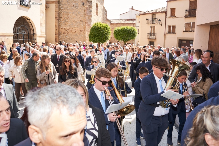 En im&aacute;genes: &Oacute;lvega cumple con la tradici&oacute;n y celebra la romer&iacute;a de la Virgen de O