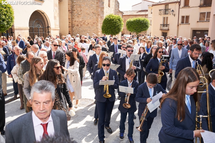 En im&aacute;genes: &Oacute;lvega cumple con la tradici&oacute;n y celebra la romer&iacute;a de la Virgen de O