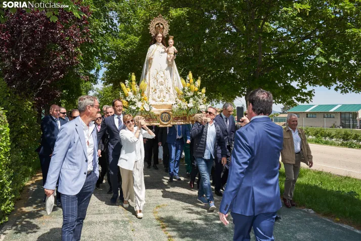 En im&aacute;genes: &Oacute;lvega cumple con la tradici&oacute;n y celebra la romer&iacute;a de la Virgen de O