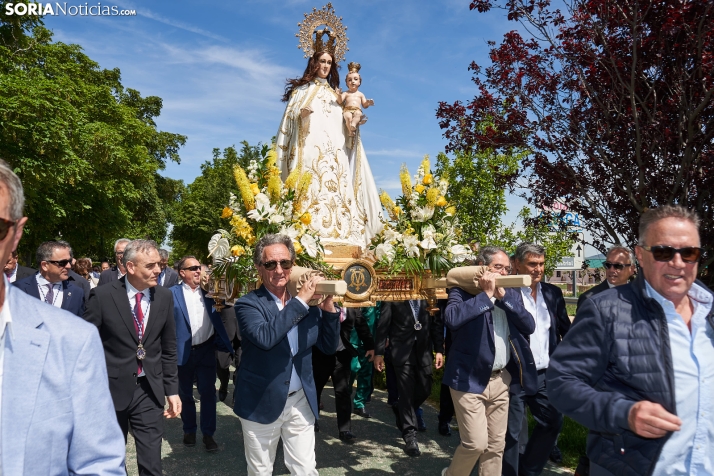 En im&aacute;genes: &Oacute;lvega cumple con la tradici&oacute;n y celebra la romer&iacute;a de la Virgen de O