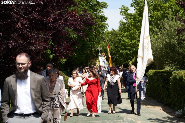 En im&aacute;genes: &Oacute;lvega cumple con la tradici&oacute;n y celebra la romer&iacute;a de la Virgen de O