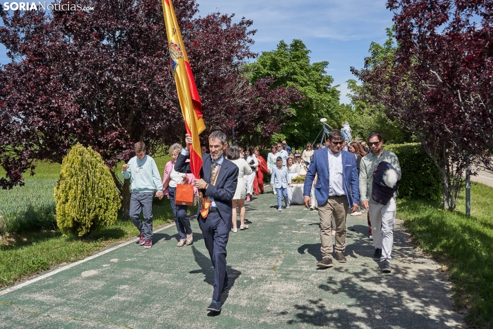 En im&aacute;genes: &Oacute;lvega cumple con la tradici&oacute;n y celebra la romer&iacute;a de la Virgen de O