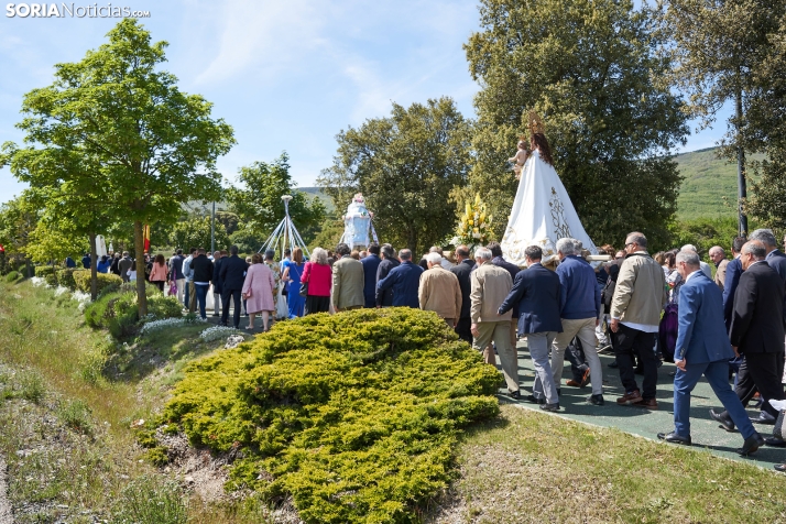 En im&aacute;genes: &Oacute;lvega cumple con la tradici&oacute;n y celebra la romer&iacute;a de la Virgen de O