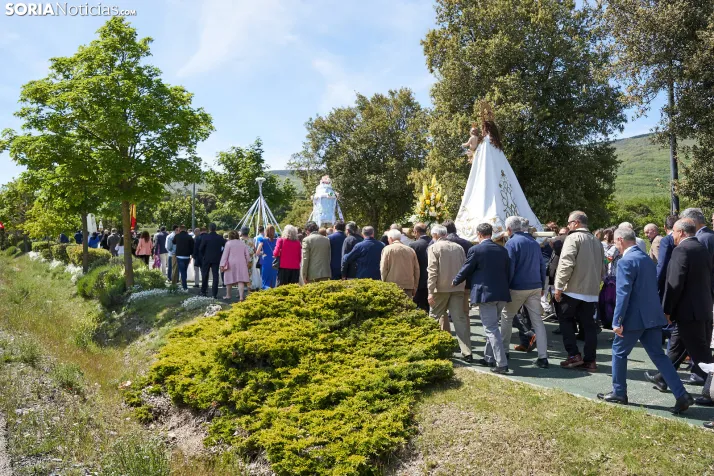 En im&aacute;genes: &Oacute;lvega cumple con la tradici&oacute;n y celebra la romer&iacute;a de la Virgen de O