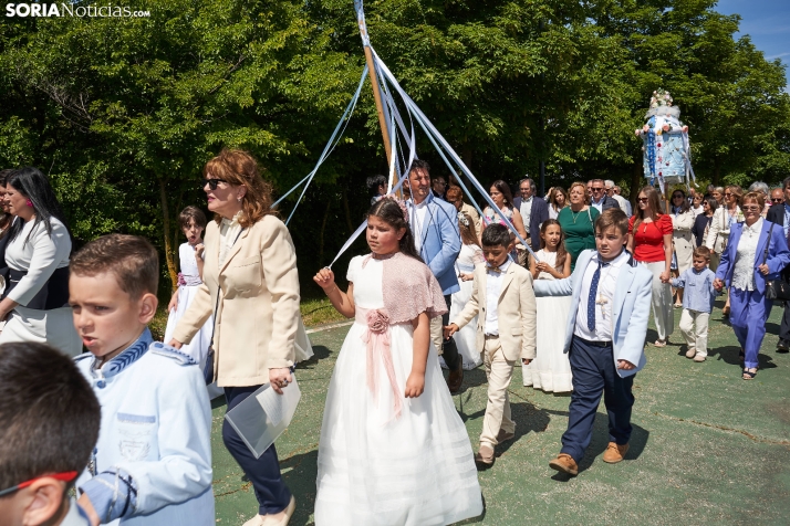 En im&aacute;genes: &Oacute;lvega cumple con la tradici&oacute;n y celebra la romer&iacute;a de la Virgen de O