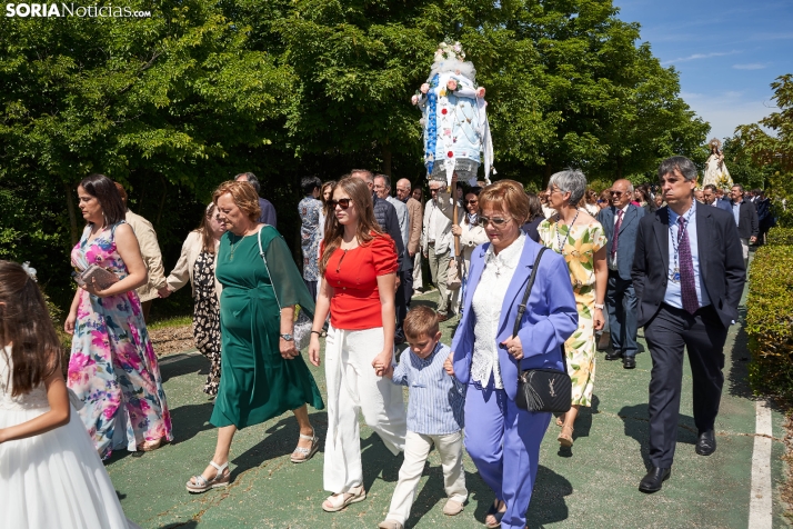En im&aacute;genes: &Oacute;lvega cumple con la tradici&oacute;n y celebra la romer&iacute;a de la Virgen de O