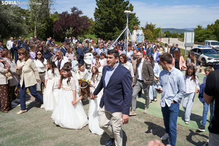 En im&aacute;genes: &Oacute;lvega cumple con la tradici&oacute;n y celebra la romer&iacute;a de la Virgen de O