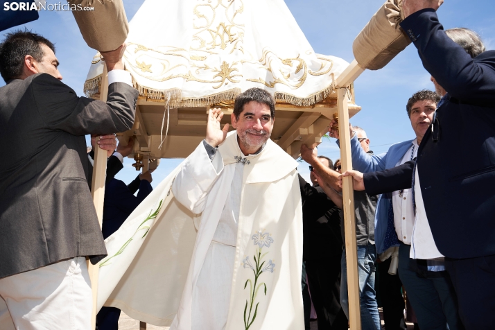 En im&aacute;genes: &Oacute;lvega cumple con la tradici&oacute;n y celebra la romer&iacute;a de la Virgen de O