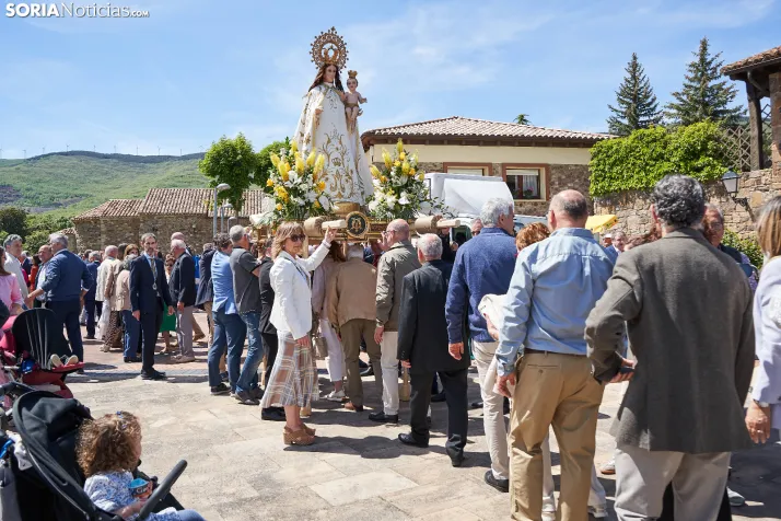 En im&aacute;genes: &Oacute;lvega cumple con la tradici&oacute;n y celebra la romer&iacute;a de la Virgen de O