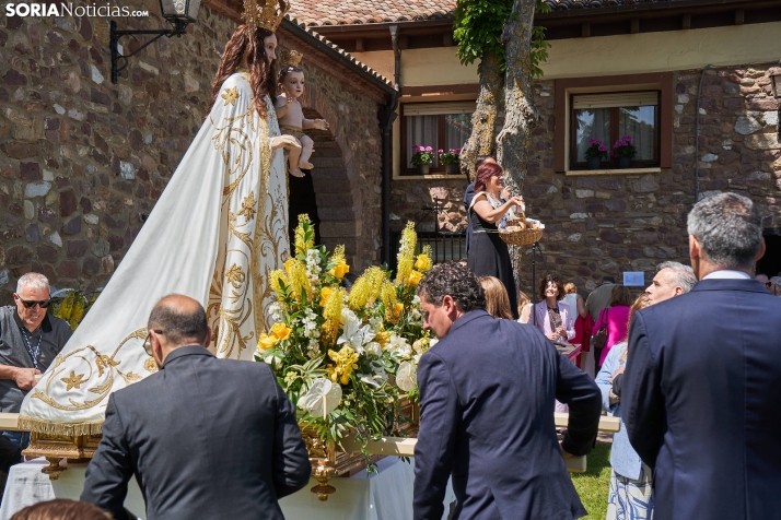 En im&aacute;genes: &Oacute;lvega cumple con la tradici&oacute;n y celebra la romer&iacute;a de la Virgen de O