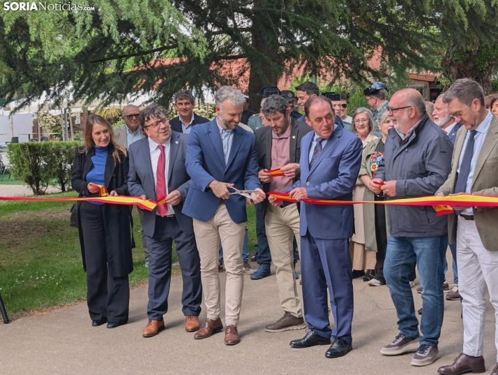 Almazán inaugura la XXII Venalmazán con la entrega del Premio Miguel Delibes