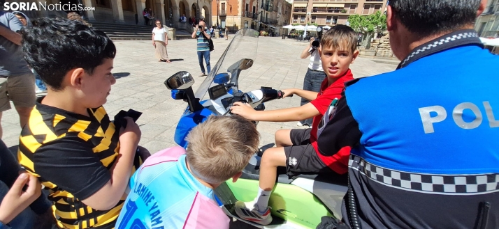 Una imagen del mediodía en la plaza Mayor. /PC