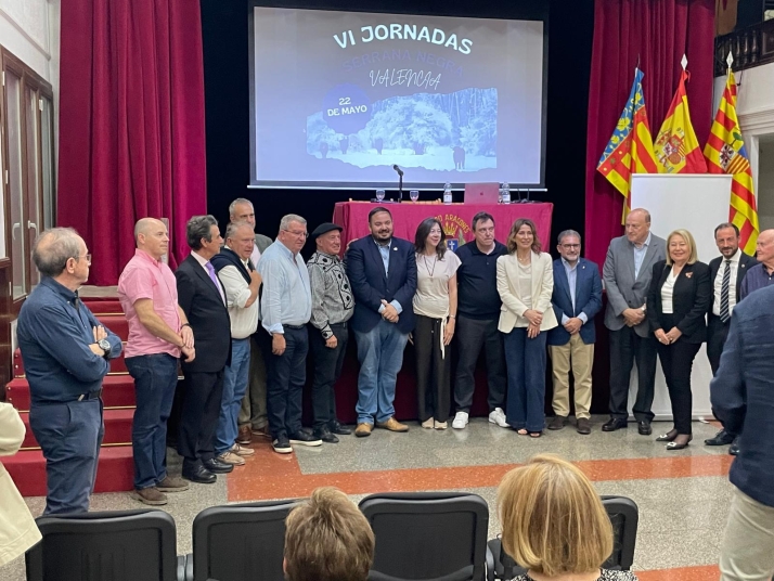 En im&aacute;genes: Valencia vuelve a salir en defensa de la Serrana Negra soriana con unas jornadas gastron&o