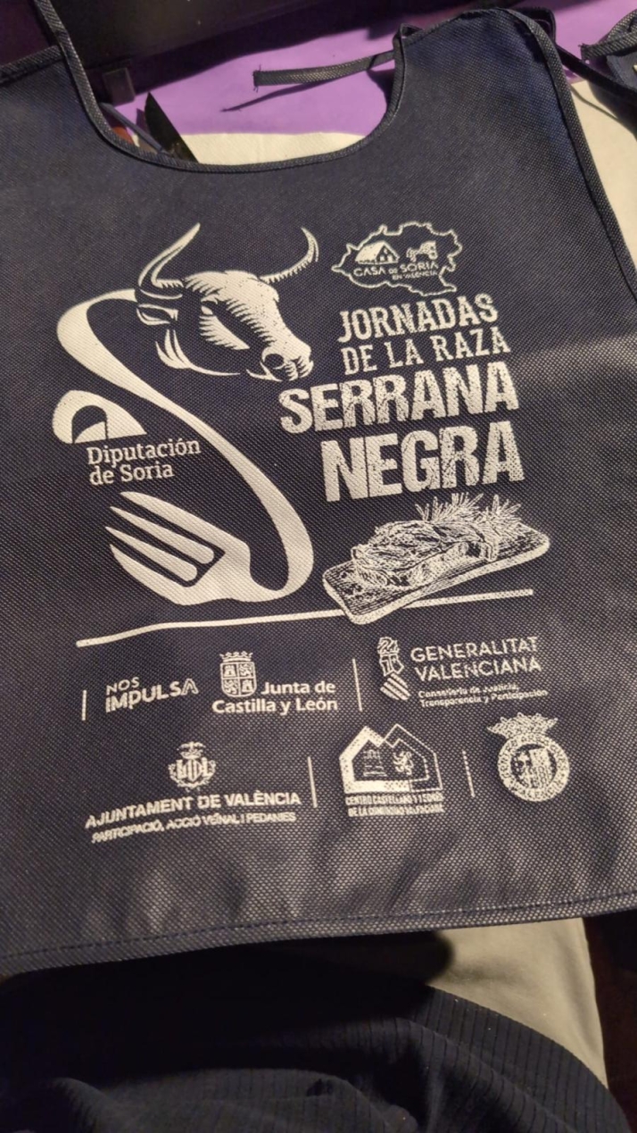 En im&aacute;genes: Valencia vuelve a salir en defensa de la Serrana Negra soriana con unas jornadas gastron&o