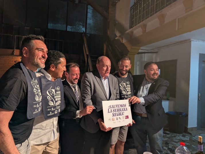 En im&aacute;genes: Valencia vuelve a salir en defensa de la Serrana Negra soriana con unas jornadas gastron&o