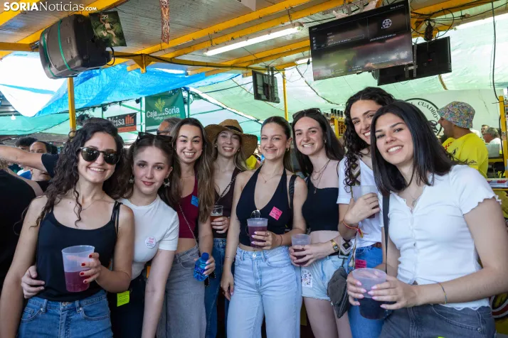 Chiringitos Desencajonamiento 2026./ Viksar Fotografía
