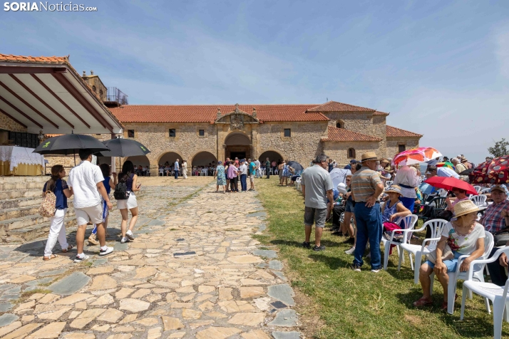 Romería de Inodejo 2025./ Viksar Fotografía