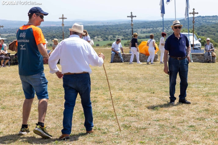 Romería de Inodejo 2025./ Viksar Fotografía