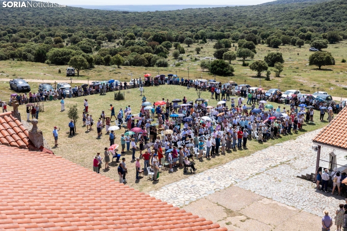 Romería de Inodejo 2025./ Viksar Fotografía
