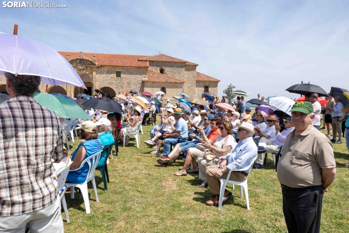 Romería de Inodejo 2025./ Viksar Fotografía