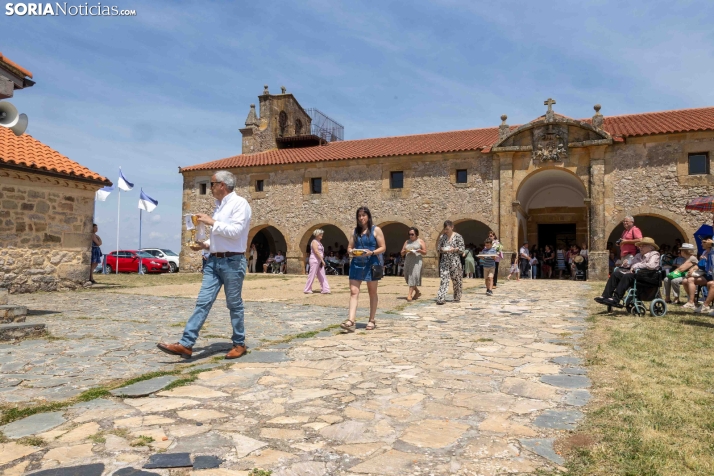 Romería de Inodejo 2025./ Viksar Fotografía