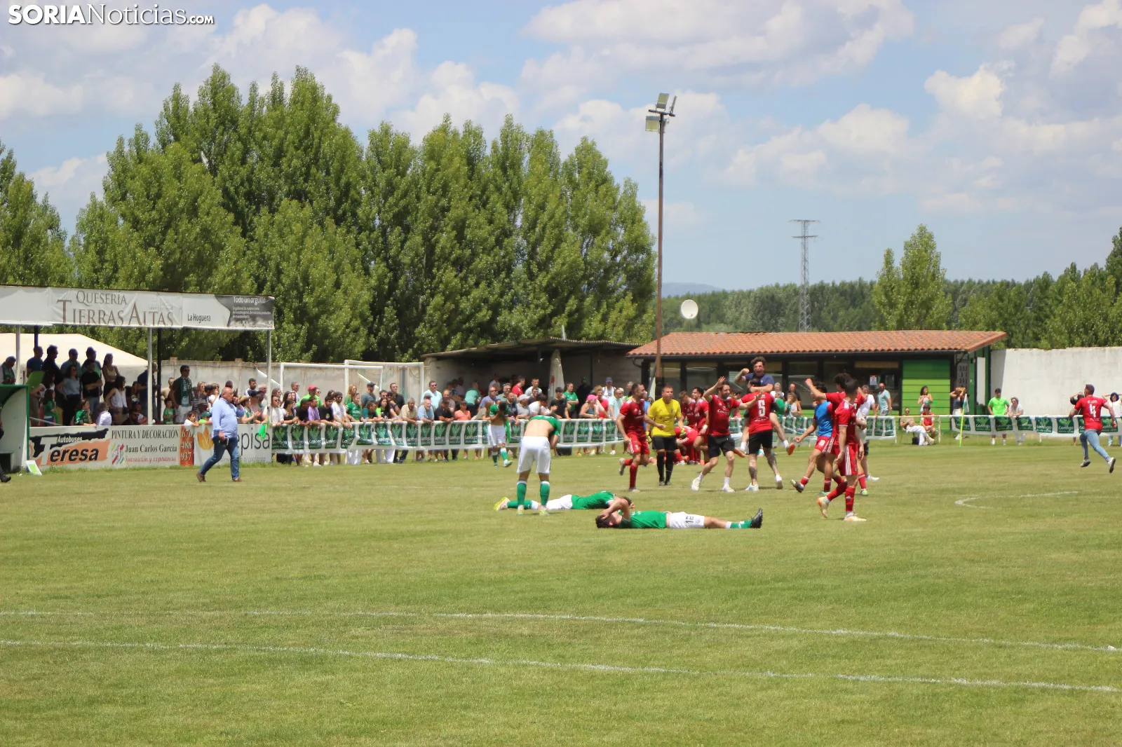 EN FOTOS | El San José se queda a las puertas del ascenso a Tercera RFEF