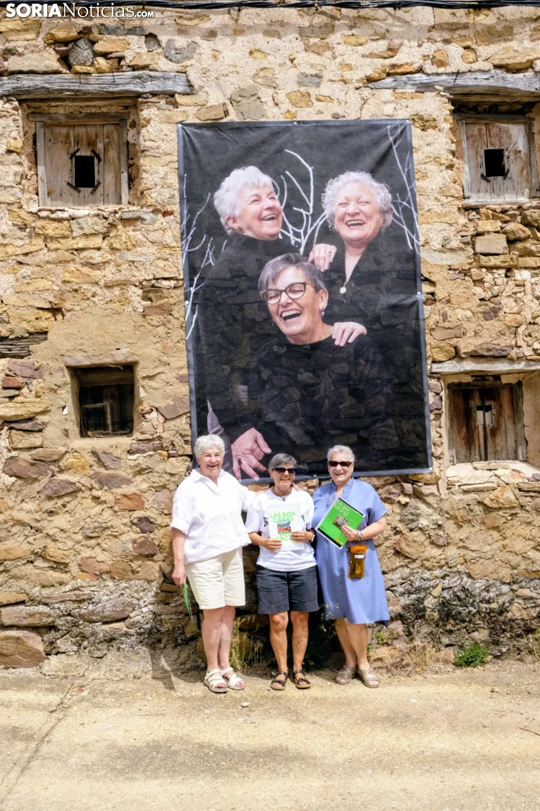 Proyecto ‘Mujer Mural’ en Beratón y Añón de Moncayo./ Imágenes de Pilo Gallizo y Lorena Cosba