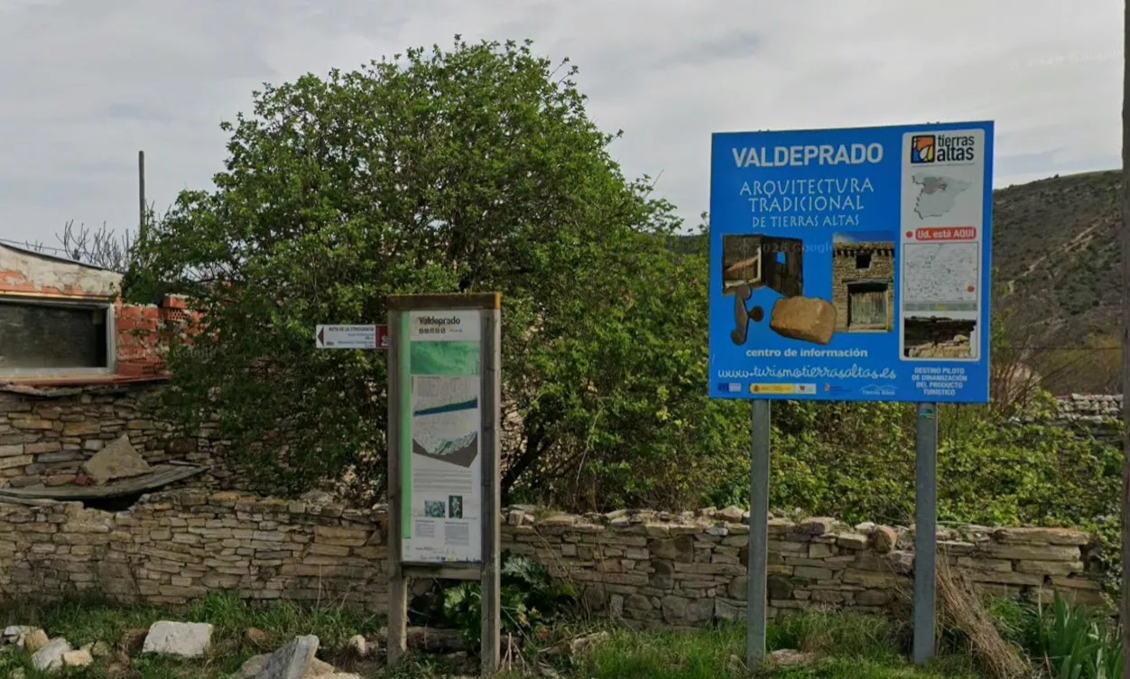 Valdeprado expone la reforma de la línea eléctrica de Cerbón