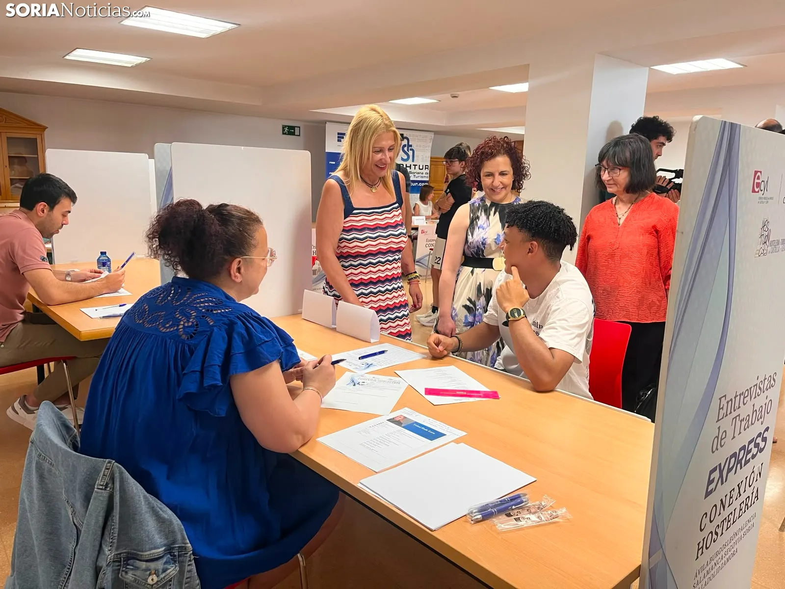 En busca del matching laboral: entrevistas exprés para reforzar la hostelería en verano 