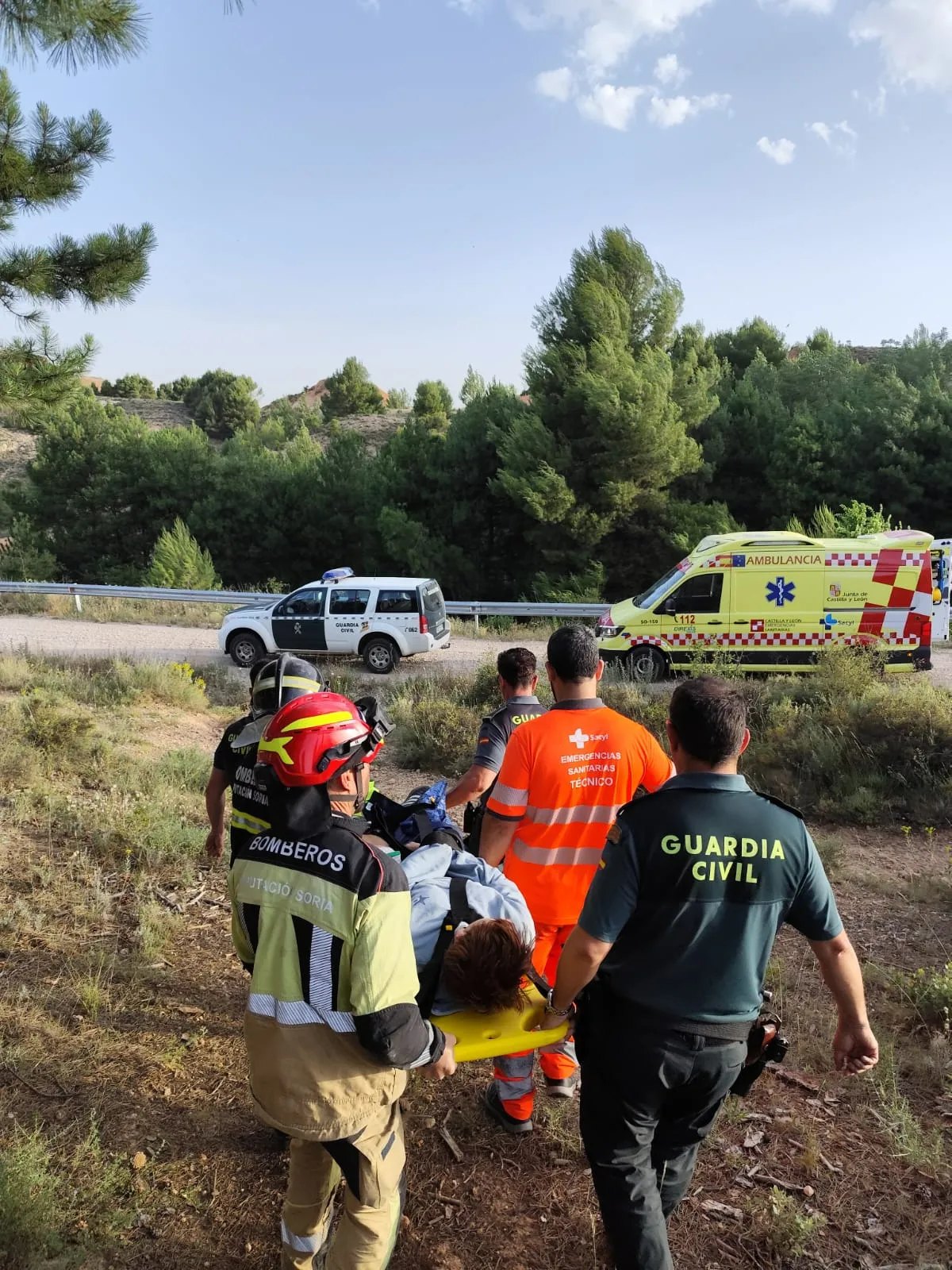 Foto 2 - Susto en la Pe&ntilde;a Magdalena: rescatan a un hombre con una rotura de pierna