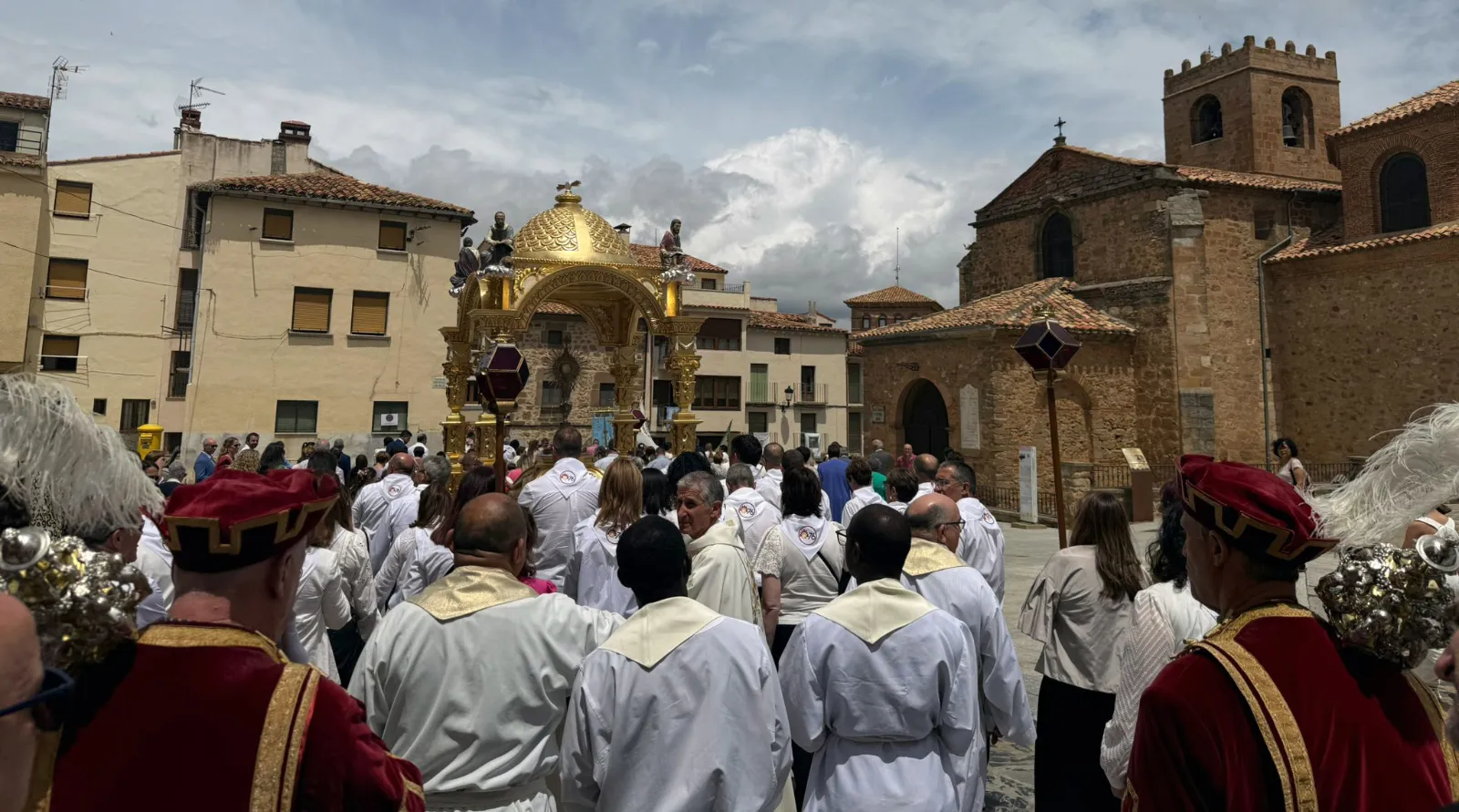 Ágreda resplandece en el Corpus Christi