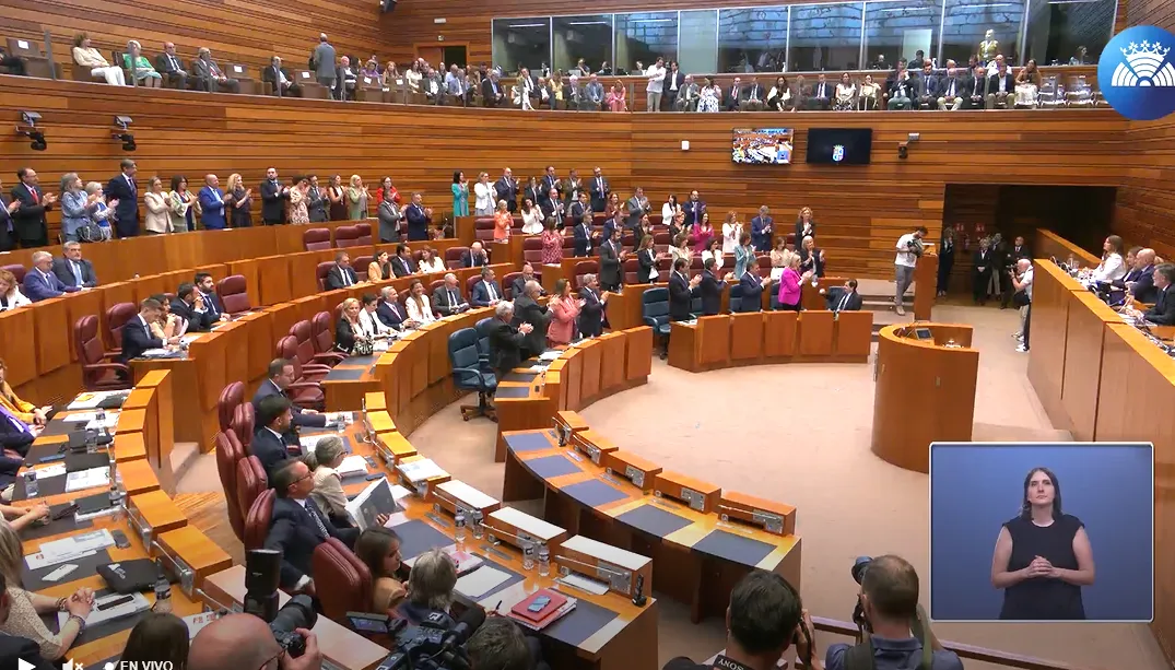 Pleno de Investidura: Mañueco defiende el pacto con Vox como garantía de estabilidad y anuncia nuevas rebajas fiscales