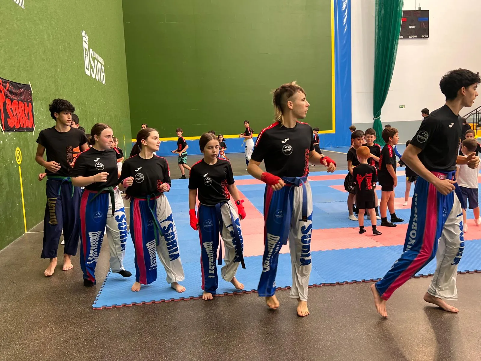 Foto 8 - Los impagos municipales obligan al Kickboxing Soria a reestructurar su escuela
