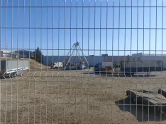 Montaje de las atracciones de feria en su nueva ubicación. | SN