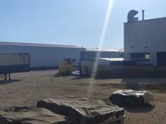 Montaje de las atracciones de feria en su nueva ubicación. | SN