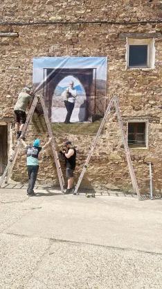 Foto 15 - Berat&oacute;n se convierte en un museo al aire libre para homenajear a sus mujeres rurales