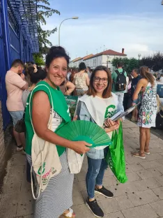 Foto 3 - CSIF denuncia el calor en las aulas y las dietas congeladas en el inicio de las oposiciones de Secundaria