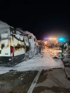 Foto 4 - Arde una furgoneta camperizada en El Burgo de Osma